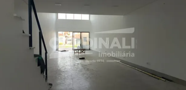 Loja / Salão / Ponto Comercial para alugar, 250m² no Vila Harmonia, Araraquara