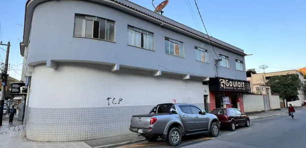 Apartamento com 2 Quartos para alugar, 50m² no 9 de Abril, Barra Mansa