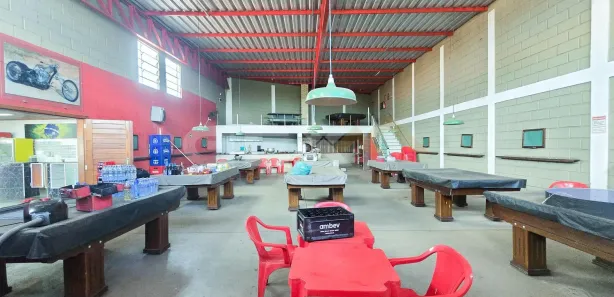 Galpão / Depósito / Armazém à venda, 218m² no Manoel Valinhas, Divinópolis