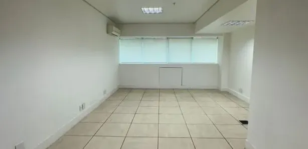 Loja / Salão / Ponto Comercial para venda ou aluguel, 44m² no Jardim Caboré, São Paulo