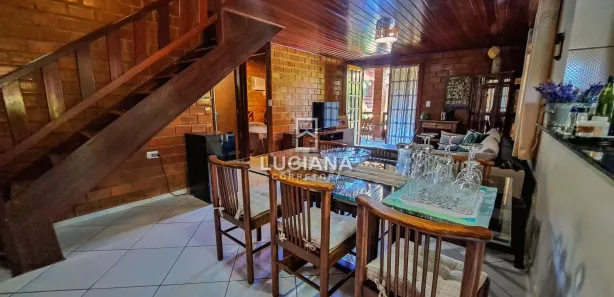 Casa de Condomínio com 4 Quartos à venda, 200m² no Gravatá Centro, Gravatá