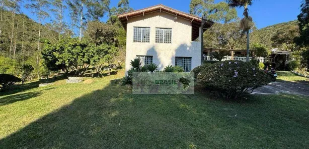 Fazenda / Sítio / Chácara com 5 Quartos à venda, 300m² no Cachoeirinha, Bom Jesus dos Perdões