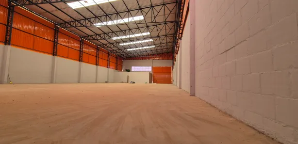 Galpão / Depósito / Armazém com 1 Quarto à venda, 728m² no Roseira de Cima, Jaguariúna