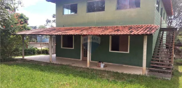Fazenda / Sítio / Chácara com 4 Quartos à venda, 340m² no Centro, Esmeraldas