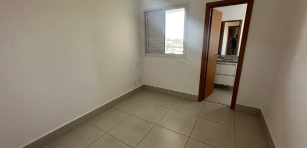 Apartamento com 3 Quartos para alugar, 114m² no Vila Edmundo, Taubaté