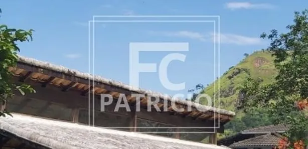 Casa de Condomínio com 3 Quartos à venda, 245m² no Limoeiro, Guapimirim