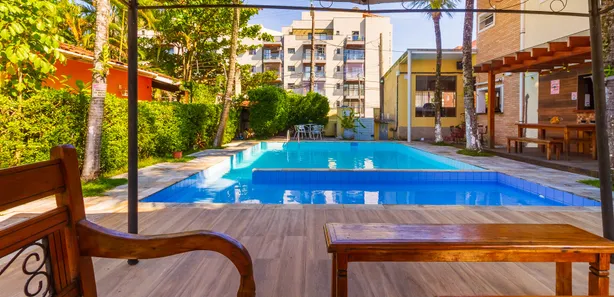 Hotel / Motel / Pousada com 21 Quartos à venda, 850m² no Enseada, Guarujá