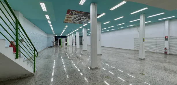Loja / Salão / Ponto Comercial para alugar, 550m² no Vila Bocaina, Mauá