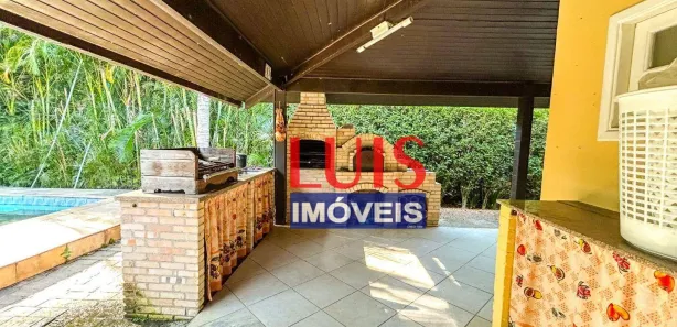 Casa de Condomínio com 3 Quartos para alugar, 300m² no Várzea das Moças, Niterói