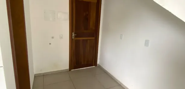 Sobrado com 2 Quartos para alugar, 50m² no Sul do Rio, Tijucas