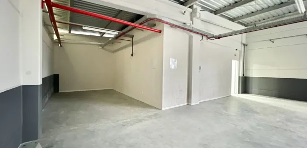 Galpão / Depósito / Armazém para alugar, 300m² no Do Salto, Blumenau