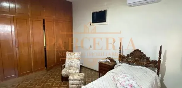 Sobrado com 5 Quartos para alugar, 648m² no Centro, Araçatuba
