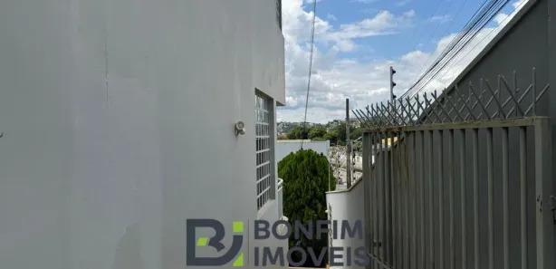 Sobrado com 4 Quartos à venda, 300m² no Santo Agostinho, Governador Valadares