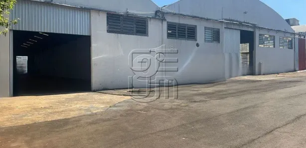 Galpão / Depósito / Armazém para alugar, 1400m² no Veraliz, Londrina