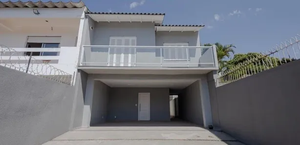 Casa com 3 Quartos à venda, 228m² no Teresópolis, Porto Alegre