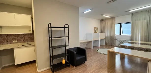 Conjunto Comercial / Sala para alugar, 37m² no Centro, Curitiba
