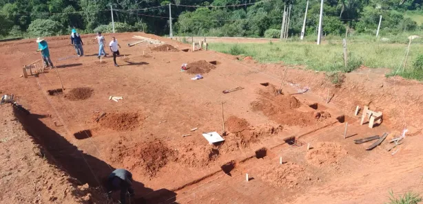 Fazenda / Sítio / Chácara com 3 Quartos à venda, 600m² no , Igaratá