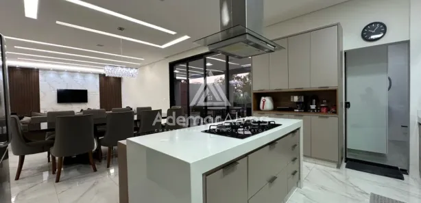 Casa de Condomínio com 5 Quartos à venda, 337m² no Alto da Boa Vista, Brasília