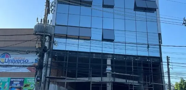 Loja / Salão / Ponto Comercial à venda, 110m² no Costazul, Rio das Ostras