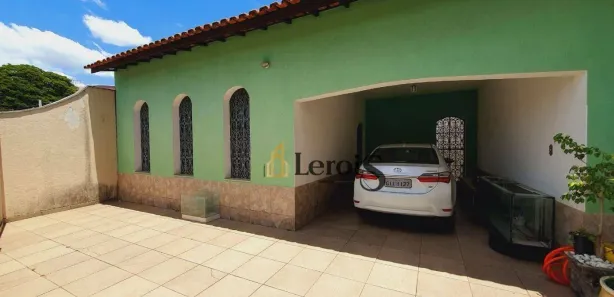 Casa com 3 Quartos à venda, 250m² no Brasil, Itu