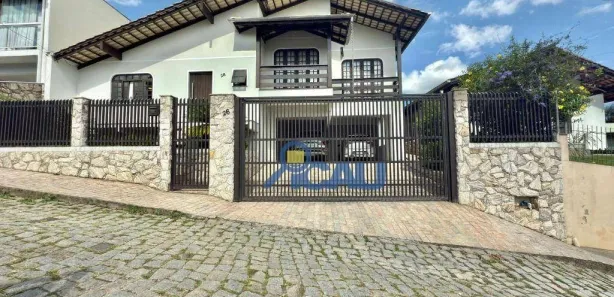 Casa com 3 Quartos à venda, 233m² no Badenfurt, Blumenau