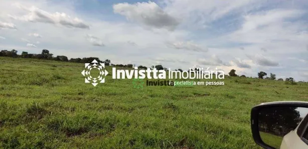 Fazenda / Sítio / Chácara à venda, 660m² no Centro, Cristalândia