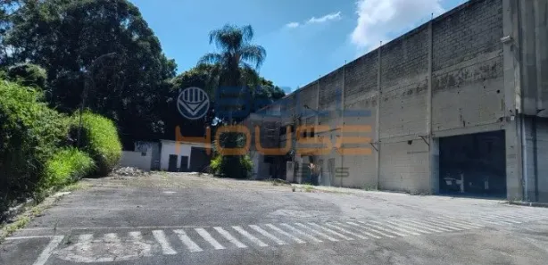 Galpão / Depósito / Armazém para alugar, 5000m² no Piraporinha, Diadema
