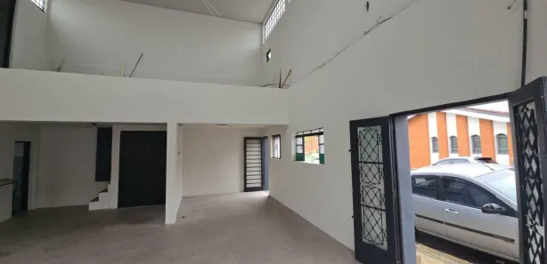 Prédio Inteiro à venda, 100m² no Centro, Itatiba