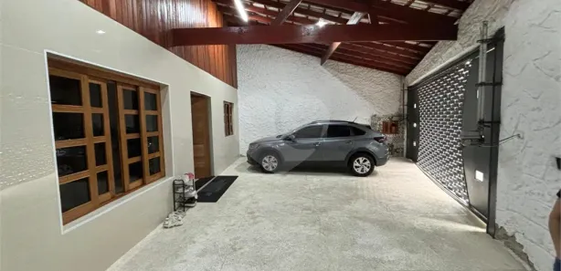 Sobrado com 2 Quartos para venda ou aluguel, 287m² no Vila Idalina, Poá