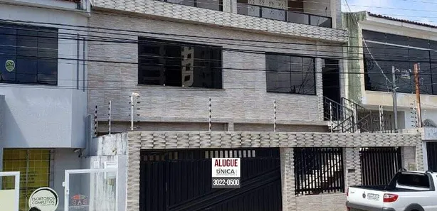 Casa com 7 Quartos à venda, 100m² no Treze de Julho, Aracaju
