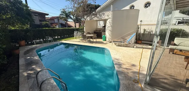 Casa de Condomínio com 3 Quartos para alugar, 480m² no Alphaville, Santana de Parnaíba