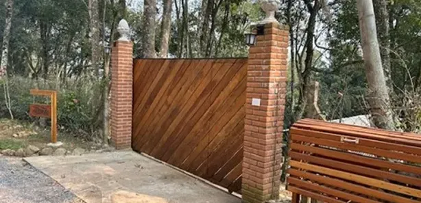 Fazenda / Sítio / Chácara com 3 Quartos à venda, 300m² no Paruru, Ibiúna