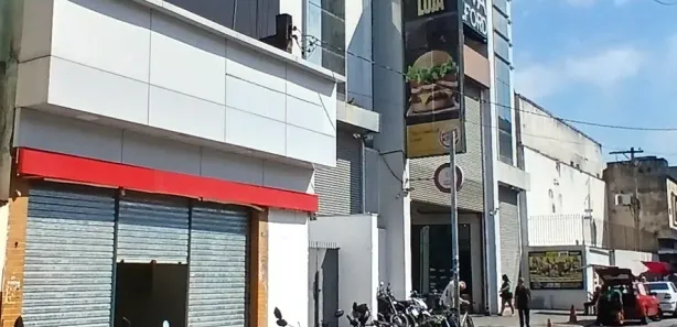 Loja / Salão / Ponto Comercial para alugar, 250m² no Centro, Belford Roxo