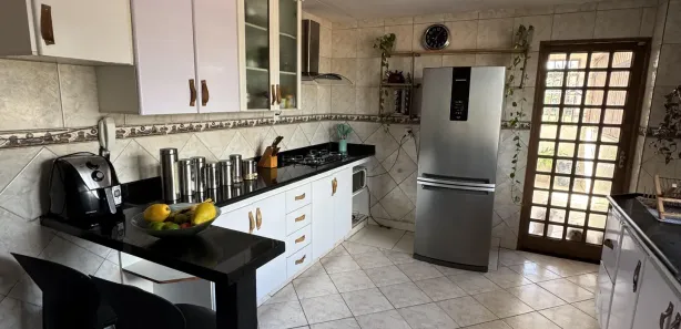 Casa com 4 Quartos à venda, 800m² no Núcleo Bandeirante, Brasília