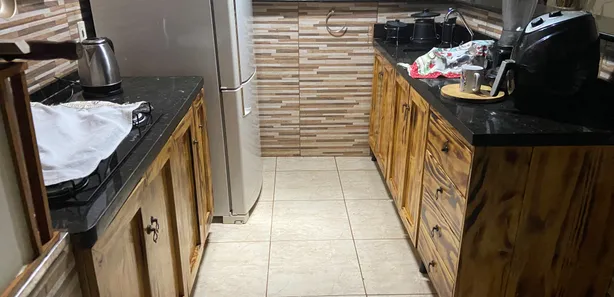 Casa de Condomínio com 3 Quartos para alugar, 100m² no Jardim Decolores, Trindade