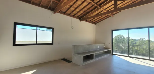 Casa de Condomínio com 3 Quartos à venda, 253m² no Estação, São Roque