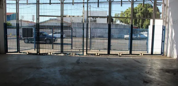 Galpão / Depósito / Armazém para alugar, 360m² no Jardim Paulicéia, Campinas