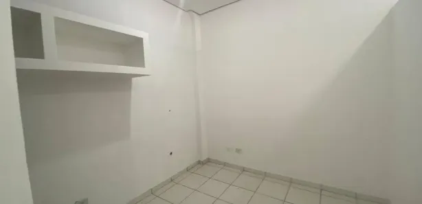 Loja / Salão / Ponto Comercial para alugar, 50m² no Centro, Londrina