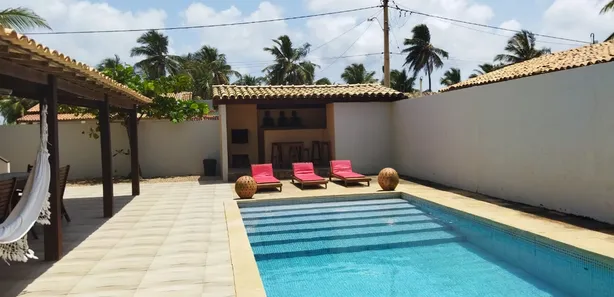Casa com 5 Quartos para alugar, 500m² no , Conde