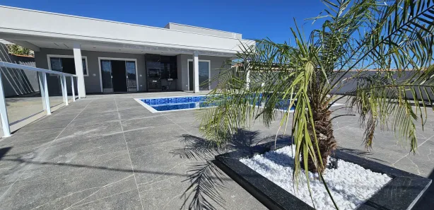 Fazenda / Sítio / Chácara com 3 Quartos à venda, 300m² no , Mairinque