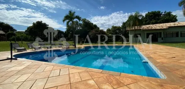 Fazenda / Sítio / Chácara com 15 Quartos para alugar, 638m² no Alpes das Águas, São Pedro