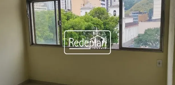 Conjunto Comercial / Sala para venda ou aluguel, 42m² no Centro, Barra Mansa