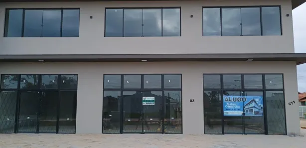 Conjunto Comercial / Sala para alugar, 52m² no Quinta dos Acorianos, Barra Velha