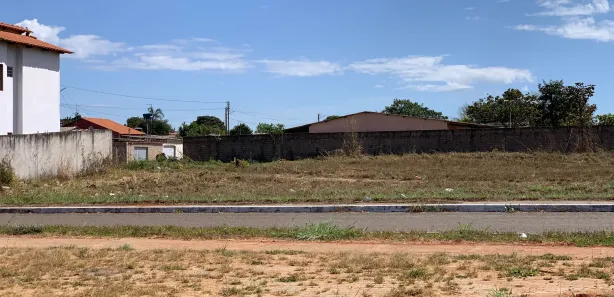 Terreno / Lote / Condomínio à venda, 225m² no , Abadiânia
