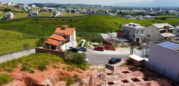 Terreno / Lote / Condomínio à venda, 653m² no Parque Ipiranga II, Resende