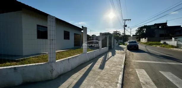 Casa com 2 Quartos para alugar, 70m² no Nossa Senhora de Fátima, Penha