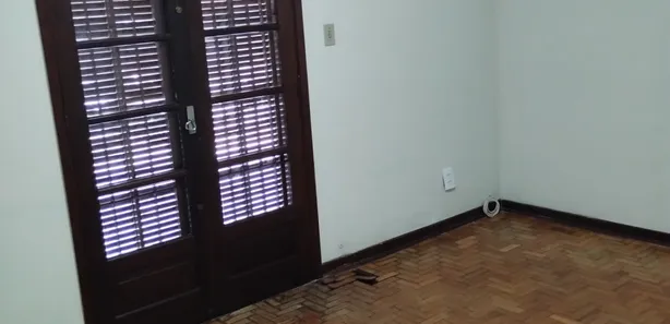 Sobrado com 3 Quartos para venda ou aluguel, 275m² no Centro, Diadema