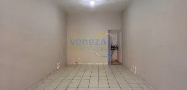 Galpão / Depósito / Armazém para alugar, 31m² no Vitória, Londrina