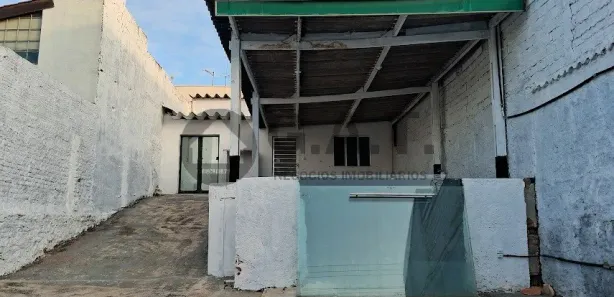Casa Comercial com 2 Quartos para alugar, 130m² no Centro, Sorocaba