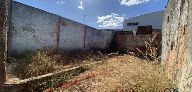 Terreno / Lote / Condomínio à venda, 48m² no Paranoá, Brasília